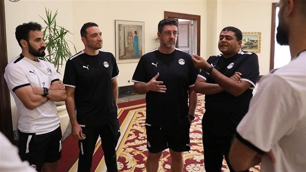 فيتوريا يستقبل اللاعبون