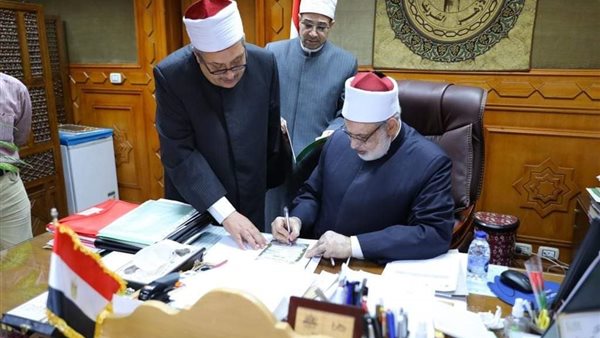 الدكتور محمد الضويني،