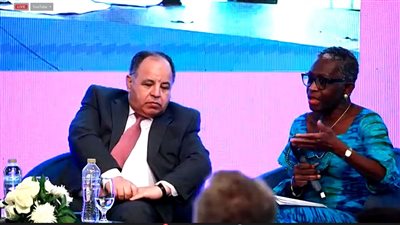 معيط: ما زلنا نعاني من الصدمات الخارجية.. وقد يستمر الأمر مستقبلا بسبب الحرب