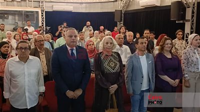 فريدة فهمي تبكي في ندوة قصر السينما: أول مرة يتم تكريم علي رضا ومحدش فاكر أنه عمل غرام في الكرنك