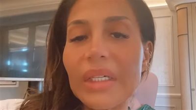 من لندن.. بسمة وهبة تعرب عن استيائها: سيبونا في حالنا بقيت أخاف أنزل صوري 
