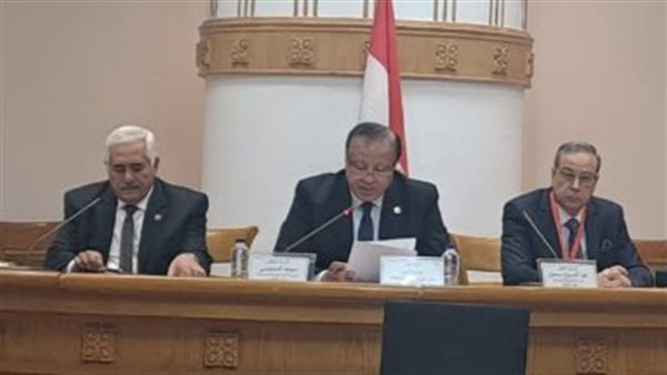  رئيس الأعلى للثقافة