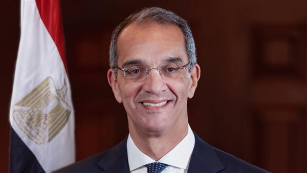 الدكتور عمرو طلعت