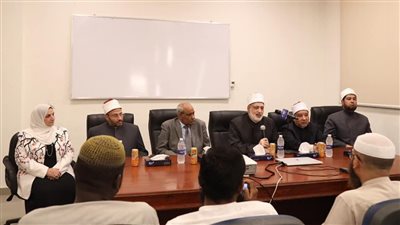 أكاديمية الأزهر تحتفي بتدريب 51 إماما من 27 دولة على مهارات البحث والإفتاء