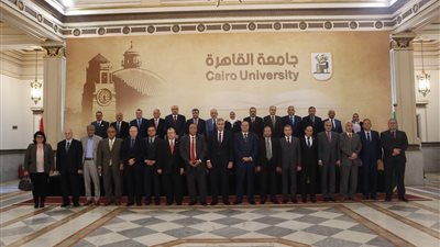 وزير التعليم العالي يستعرض تقريرًا حول اجتماع المجلس الأعلى لشئون التعليم والطلاب | تفاصيل