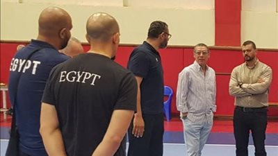 ياسر قمر يدعم منتخبات شباب الطائرة بالمركز الأولمبي بالمعادي