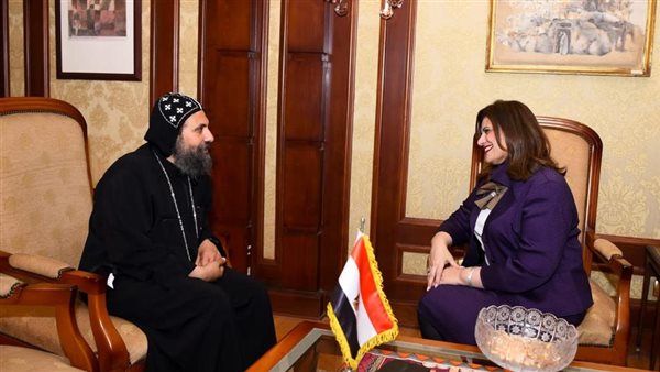 وزيرة الهجرة تستقبل