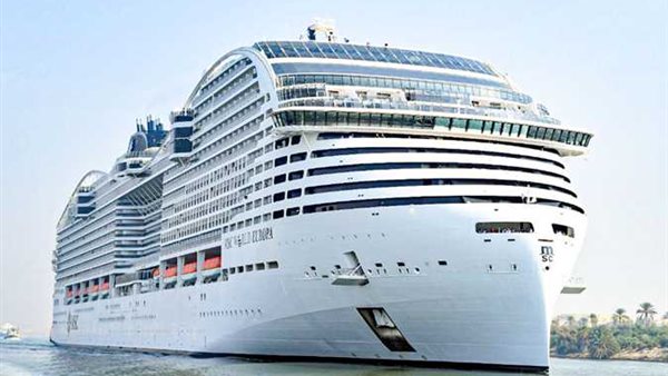 قناة السويس 