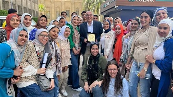 طلاب آثار القاهرة