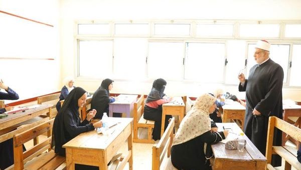 طلاب الثانوية الأزهرية