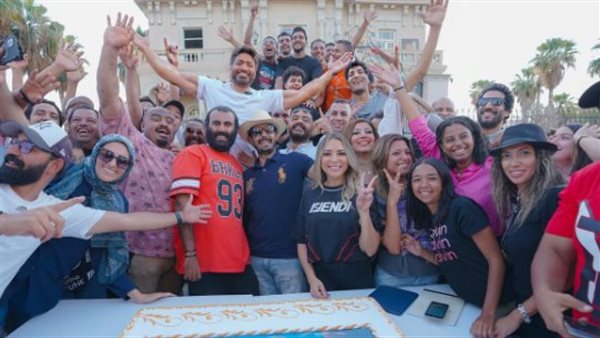 أبطال فيلم تاج 