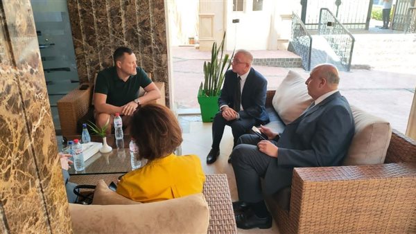 السكرتير العام يعزي