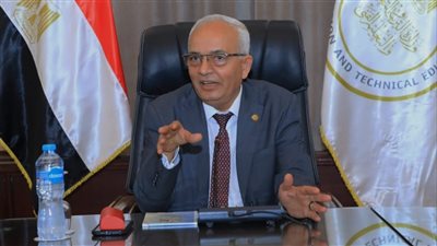 وزير التعليم: إحالة حالات الغش الإلكتروني في امتحانات الثانوية إلى النيابة العامة| بث مباشر