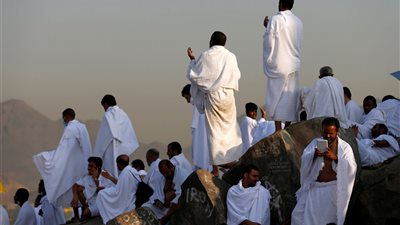 أول فوج جمعيات إلى مكة.. التضامن: سفر 1186 حاجًا إلى السعودية لأداء مناسك الحج