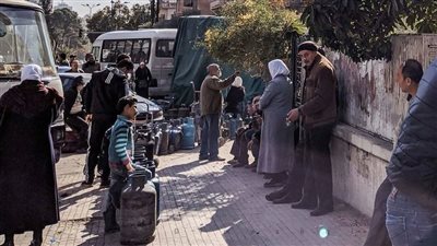 الصليب الأحمر: 90% من السوريين يعيشون تحت خط الفقر والوضع لا يحتمل