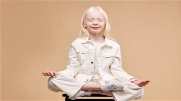 مريضة بالمهق 