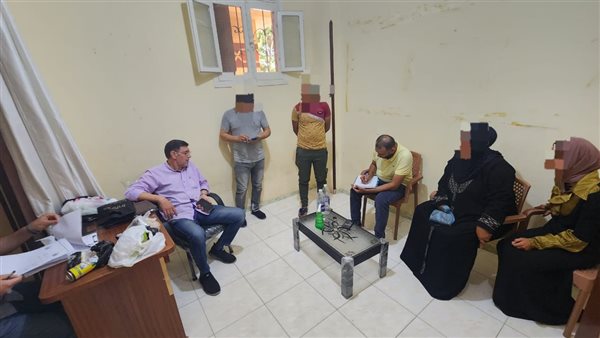 عيادة يديرها منتحل