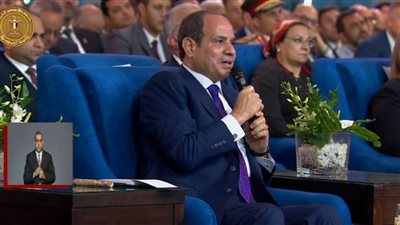 السيسي: بيقولوا بتهدوا الجوامع حرام عليكم يا مسلمين.. هنرجع الجوامع والكنائس تاني بس هترجع صح