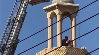 إنقاذ شاب حاول الانتحار من أعلى مئذنة بالفيوم