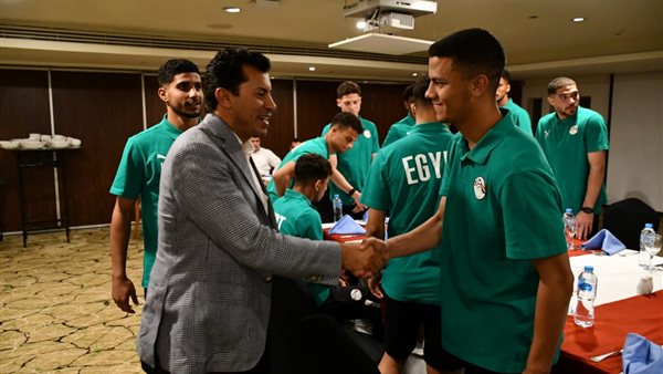 زيارة وزير الرياضة