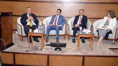 معهد التخطيط يناقش مستقبل صناعة الرقائق الإلكترونية مع اضطراب العلاقات بين الصين وتايوان