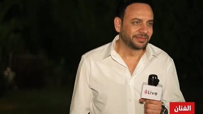 أعز أصدقائي.. مصطفى قمر يهدي الجزء الثاني من حريم كريم لروح طلعت زكريا