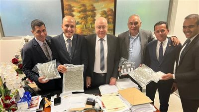 حشيش وكوكايين.. ضبط راكب بحوزته 1.5 كجم مخدرات في مطار القاهرة