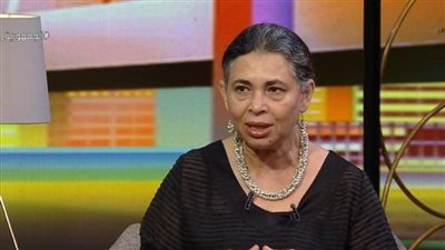 في نجوم كتير مش ممثلين وكان في اضطراب بيني وبين محمد رمضان.. أبرز تصريحات لبنى ونس