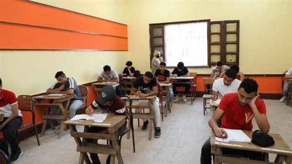 طلاب الثانوية العامة