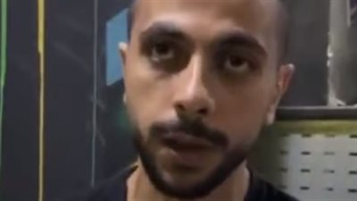 شاب يستغيث من زوجة شقيقه الكويتية: سجلت 5 أطفال على اسم أخويا وهي مبتخلفش | بث مباشر