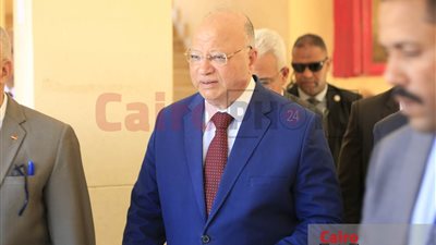  محافظ القاهرة يوجه بتوفير مراوح داخل لجان امتحانات الثانوية العامة 2023