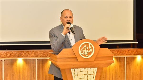 اللواء عصام سعد محافظ