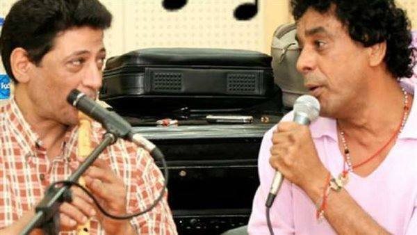 محمد منير وعازف الكولة