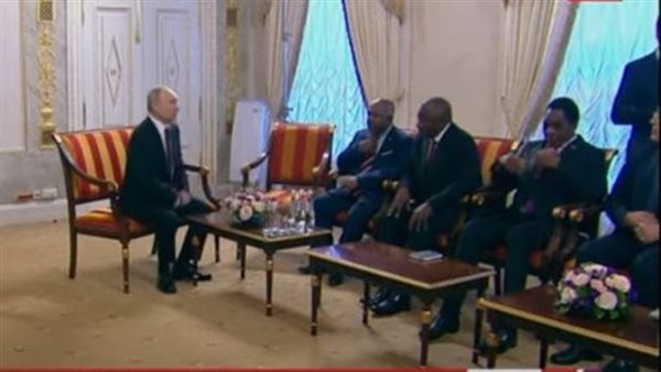 الرئيس الروسي والوفد