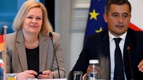 وزيرا الداخلية الفرنسي