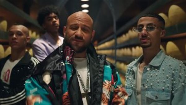 أحمد مكي ومعادي تاون