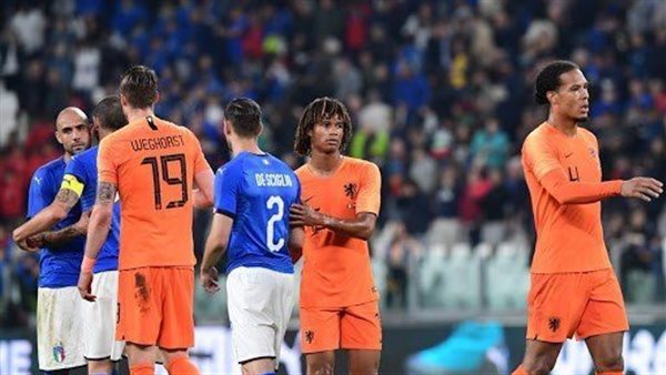 هولندا وإيطاليا في