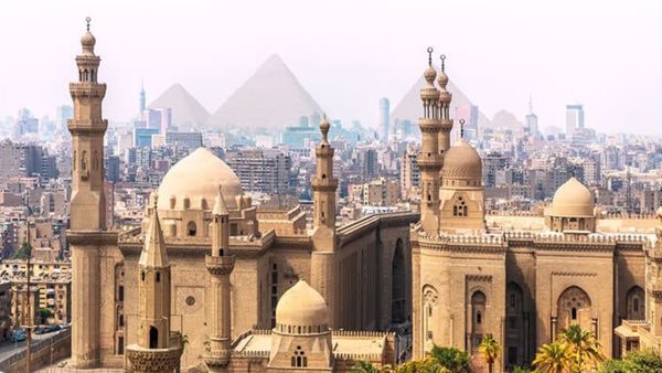 مزارات السياحة الدينية