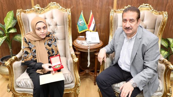 محافظ المنوفية يكرم