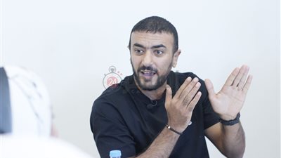  أحمد العوضي: بعذر الناس اللي بتقول الممثل غني ومش بيتعب.. ومينفعش استفزه وأقول عليّا أقساط