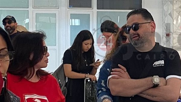 إلهام شاهين وشقيقها