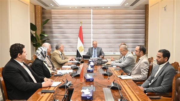 وزير الري والموارد