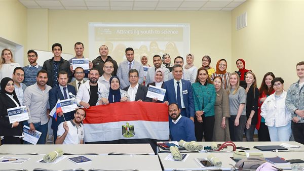 شباب الجامعات المصريين