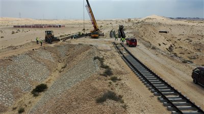 وزير النقل: ننفذ 7 ممرات لوجستية بمواصفات عالمية.. ومن حقنا فرض سيادتنا على سيناء