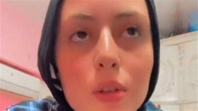 لمسني من ضهري ولما اعترضت قالي أنا زي بابا.. فتاة تتهم بائعا بالتحرش بها في متجر بروكسي 