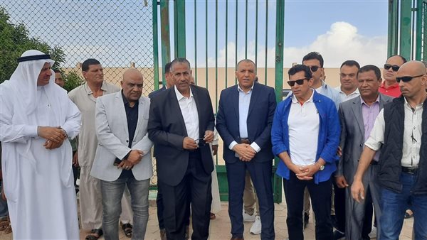 وزير الشباب والرياضة