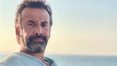 موعد جنازة والدة كريم عبد العزيز