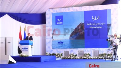 أسامة ربيع: طول ما إحنا عايشين لن يكون هناك بديل لقناة السويس