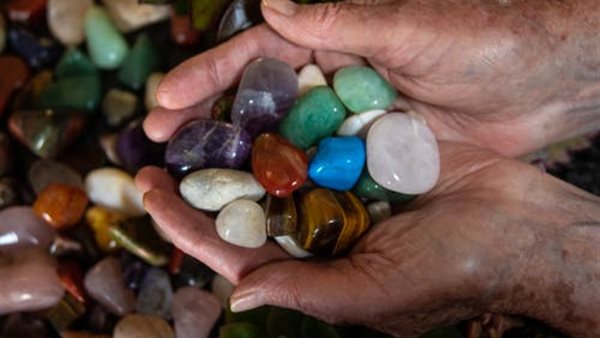 الأحجار الكريمة