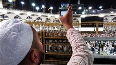 ما حكم البث المباشر أثناء فريضة الحج؟.. البحوث الإسلامية يحسم الجدل